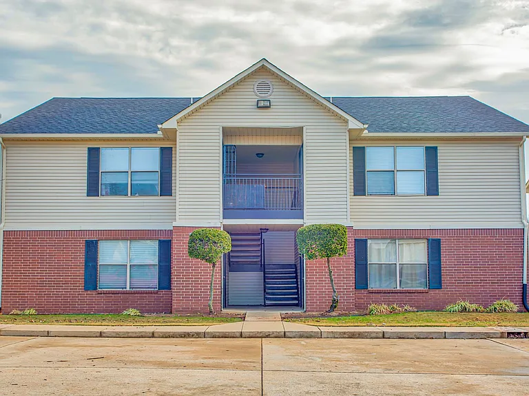 Parkridge Apartments — Photo 31