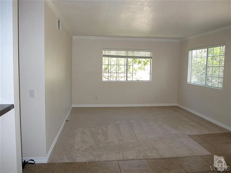 1043 Waltham Rd #D — Photo 7