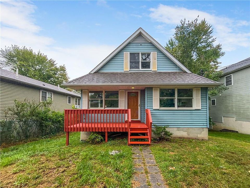 1st image of 35 Brookline Avenue