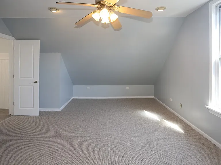 3316 N Southport Ave #2 — Photo 17