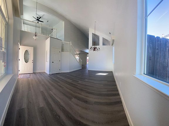 4th image of 1779 Fontanella Way