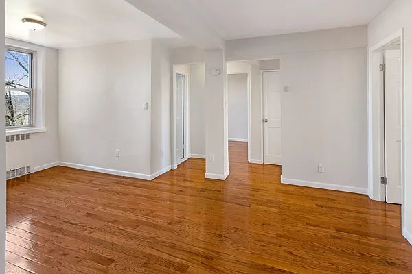 Rented by Living New York | media 8