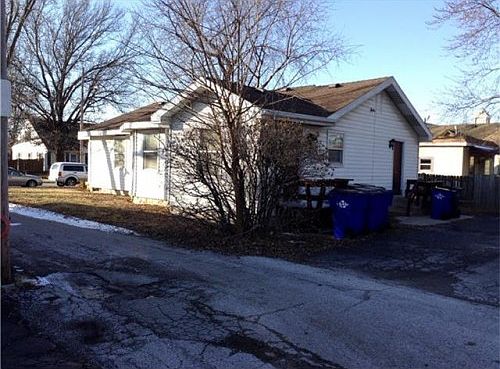 2nd image of 222 S Cherry St