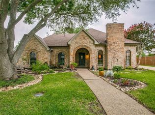 132 Oakbrook Dr, Coppell, TX 75019