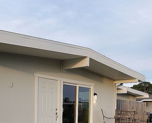 4th image of 5745 Gallatin Ln
