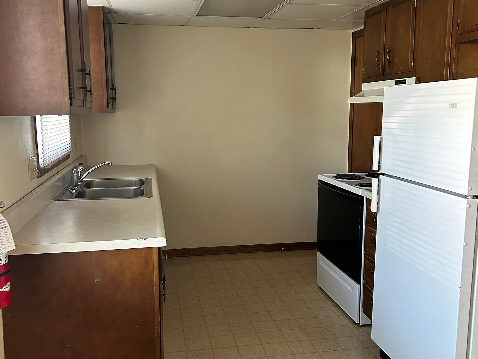 2 bed, 1200 sqft, $1,025 — Photo 3