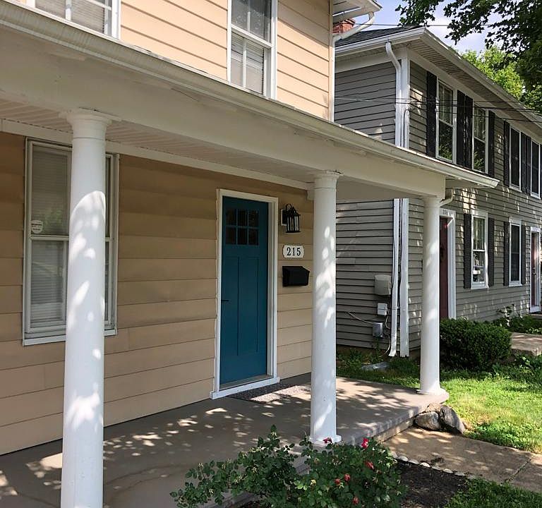 1st image of 215 Prince Edward St