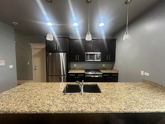 5th image of 4952 S Vincennes Ave #1W