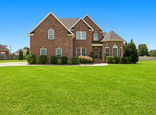 3927 Rowland Rd, Murfreesboro, TN 37128