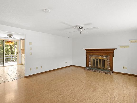 5th image of 51 Cottonwood Rd
