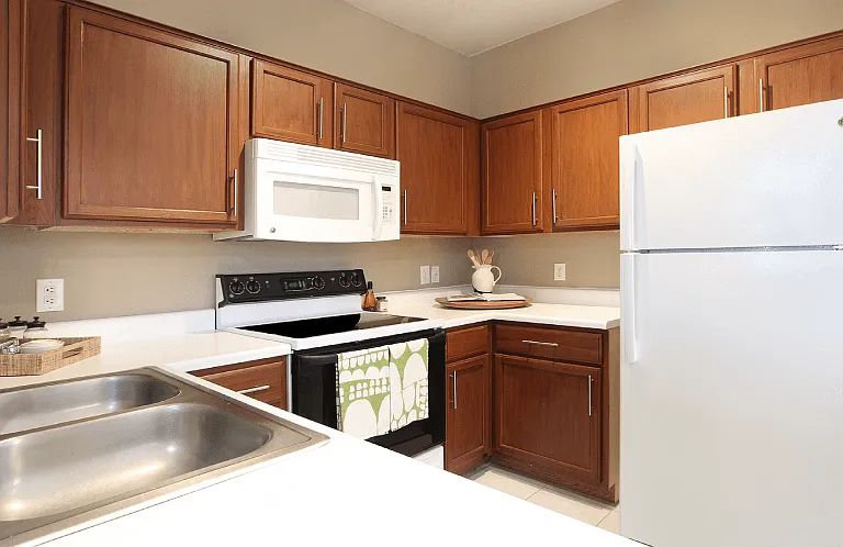 The Biltmore Apartments — Photo 39
