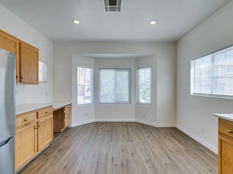 892 Blue Rosalie Pl — Photo 17