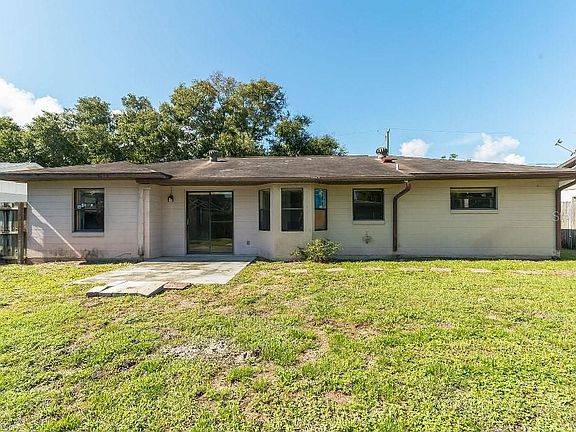 4th image of 5147 Taylor Ave