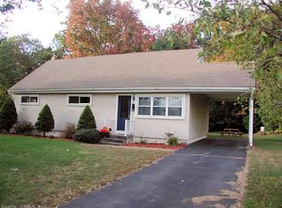 46 Highview Ter, Enfield, CT 06082