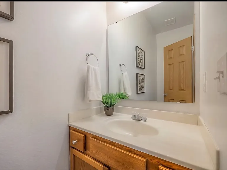 10349 Sloan Ave — Photo 12