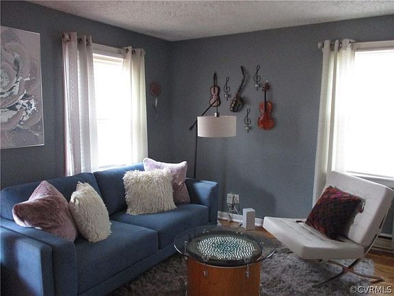5th image of 1204 Garber St