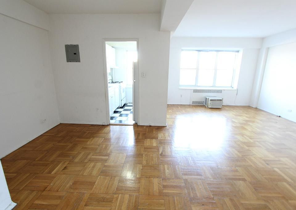1st image of 6561 Saunders St APT 1W