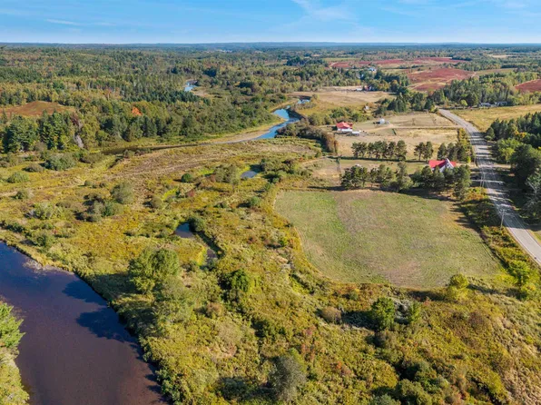 187 Highway 302, Southampton, NS B0M 1W0