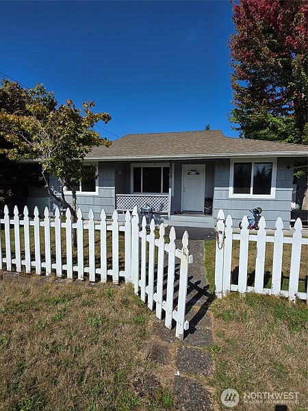 2nd image of 1750 NE 146th Street