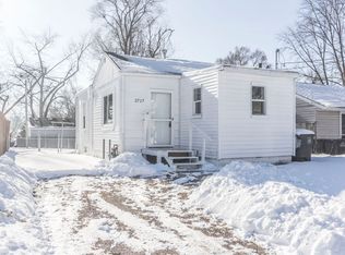 2717 E Washington Ave, Des Moines, IA 50317