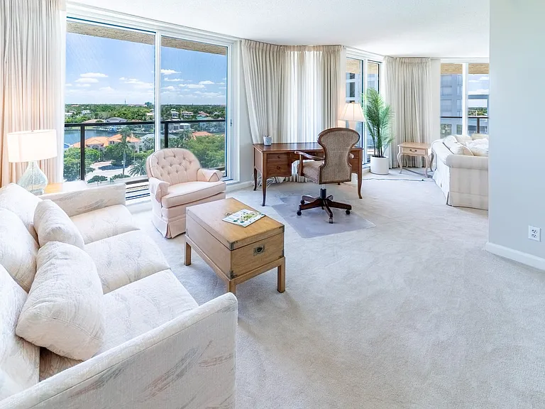 4901 Gulf Shore Blvd N #903 — Photo 8
