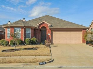 9063 Winding River Dr, Fort Worth, TX 76118