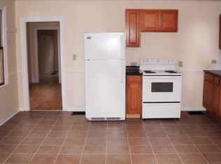 98 North St, Burlington, VT 05401