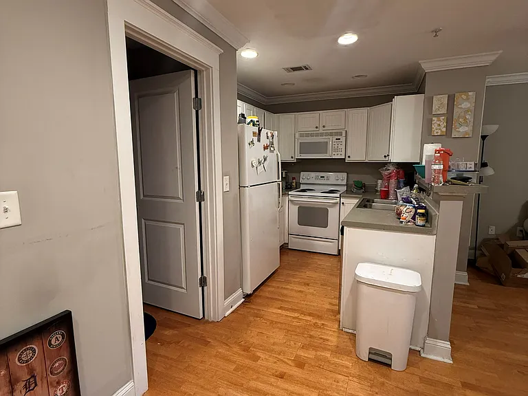 1035 Barnett Shoals Rd #931 — Photo 8