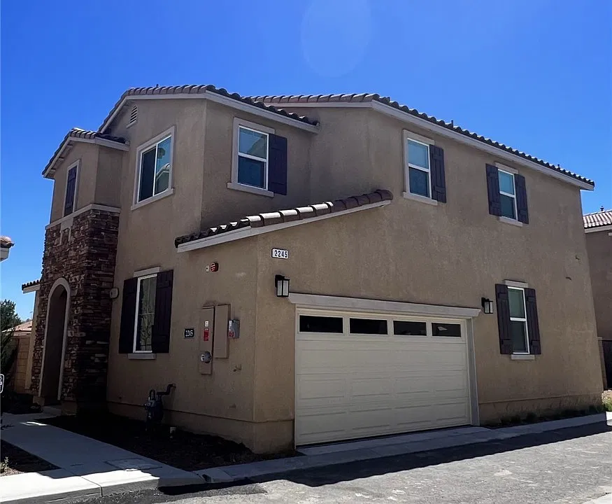 2245 Autumn Ct