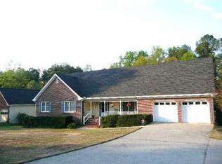 839 Lakeview Rd, Grayson, GA 30017