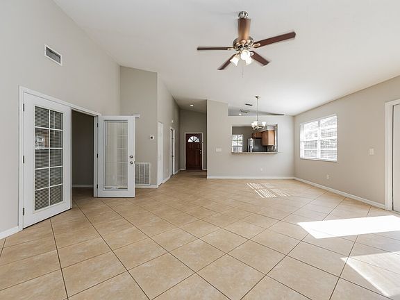 4th image of 11214 Elmfield Dr
