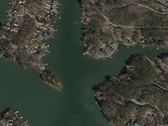 3rd image of 1521 Lighthouse Cir