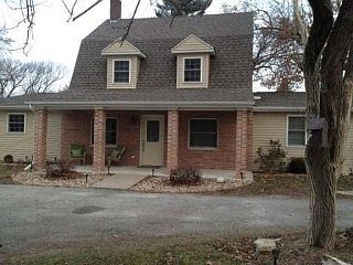1st image of 2202 Eastwood Ave
