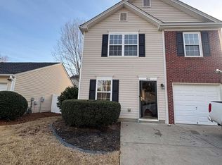 422 Royal Oak Dr, Acworth, GA