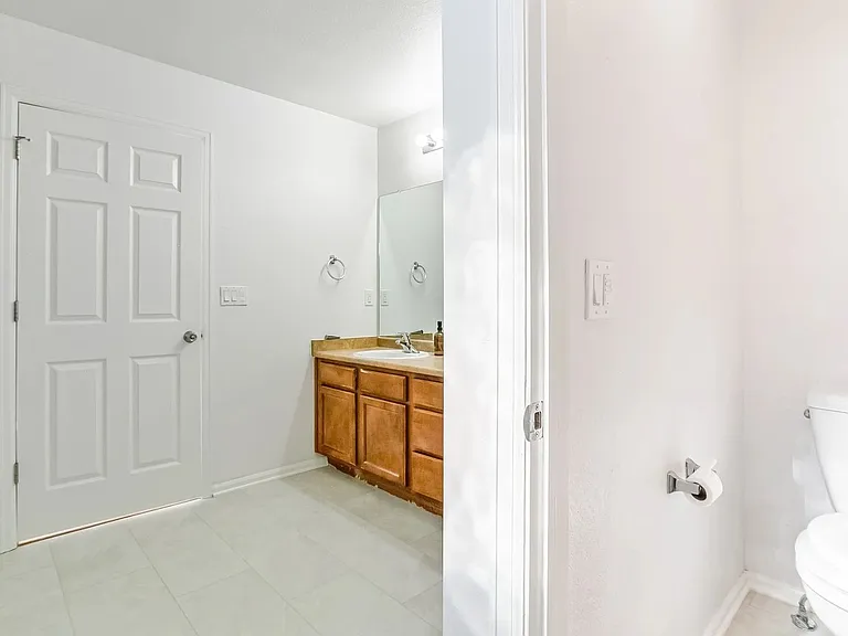 5178 N Netherland St — Photo 27