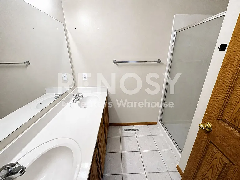 17505 48th Pl N — Photo 23