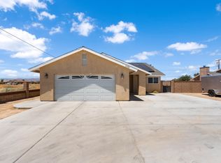 9573 Redwood Blvd, California City, CA
