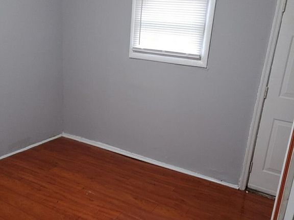 4th image of 1317 E Price St #1
