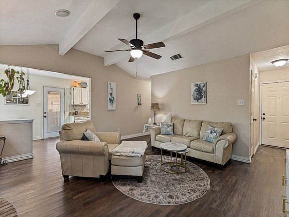 4th image of 4909 Prairie Creek Trl