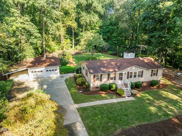 502 Forest Creek Dr, Pittsboro, NC 27312