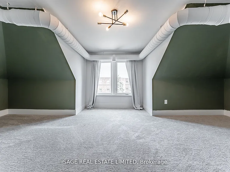 459 Aberdeen Ave #3 — Photo 2