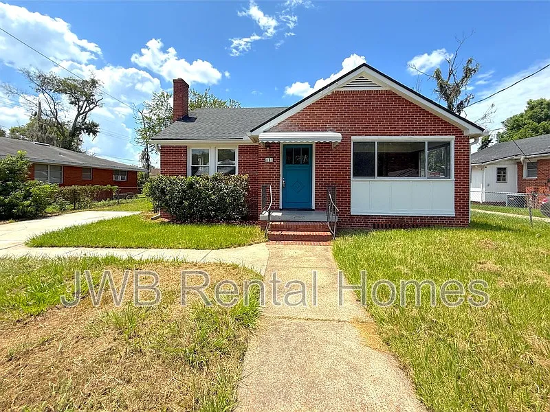 Paxon — Photo 1