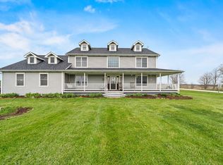 100 Belle Rive Dr, Millington, IL 60537