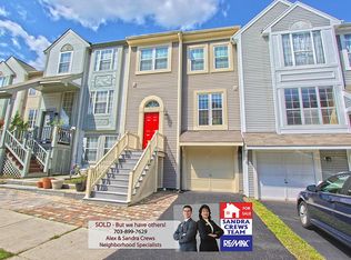 8312 Southern Oaks Ct, Lorton, VA 22079