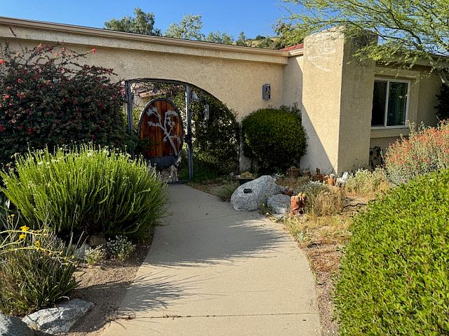 1st image of 2555 King Way