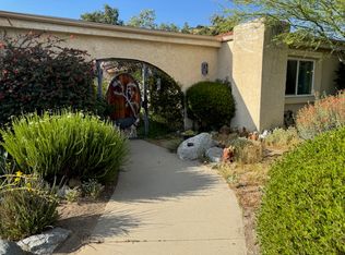 2555 King Way, Claremont, CA 91711