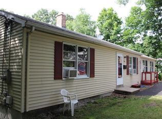 116 Mechanics St, Putnam, CT 06260