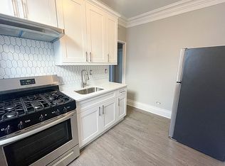 35-31 Crescent St #3B, Astoria, NY 11106