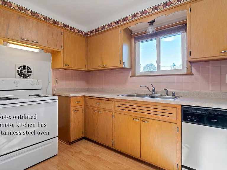 1651 N 116th St #1651 — Photo 5