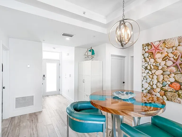 202 Ivory Coral Ln — Photo 11